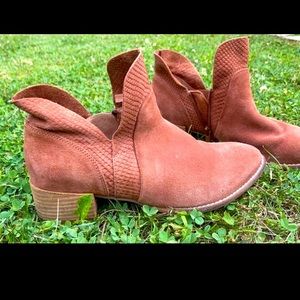 Seychelles leather booties
